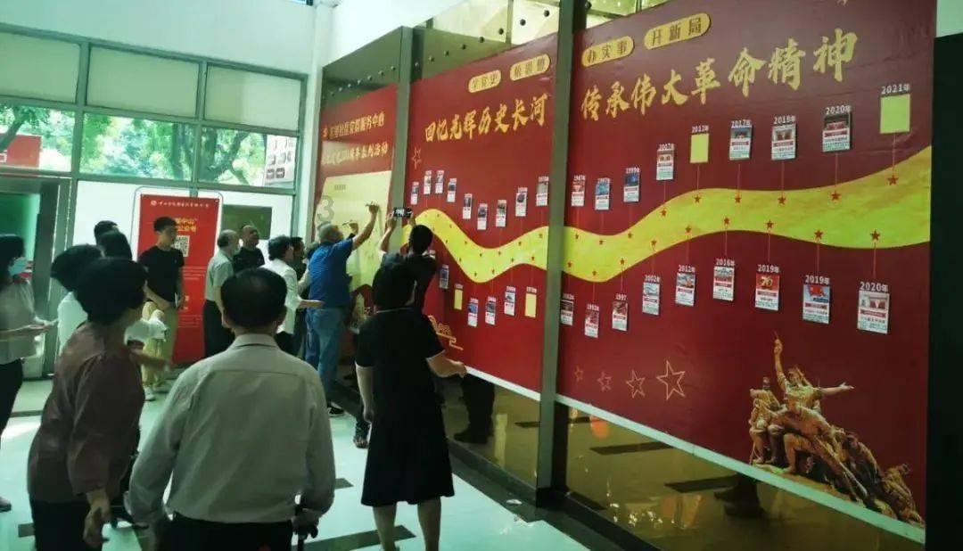 逃出昏暗的地下室